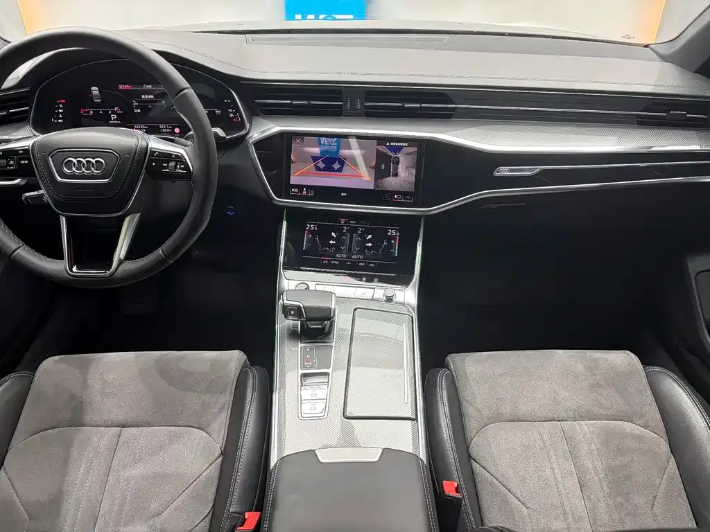 Audi A6L 2023 из CN, фото 7