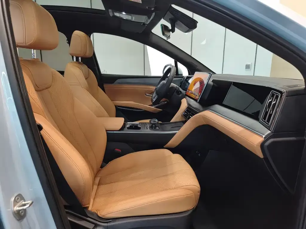 BYD L DM-i 2025 из CN, фото 7