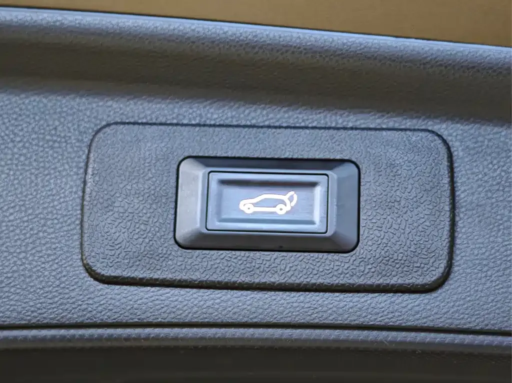 Subaru Forester 2022 из CN, фото 10