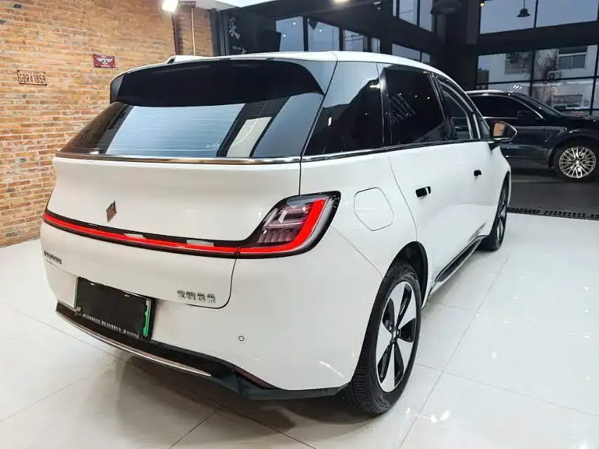 Baojun Yunduo 2024 из CN, фото 8