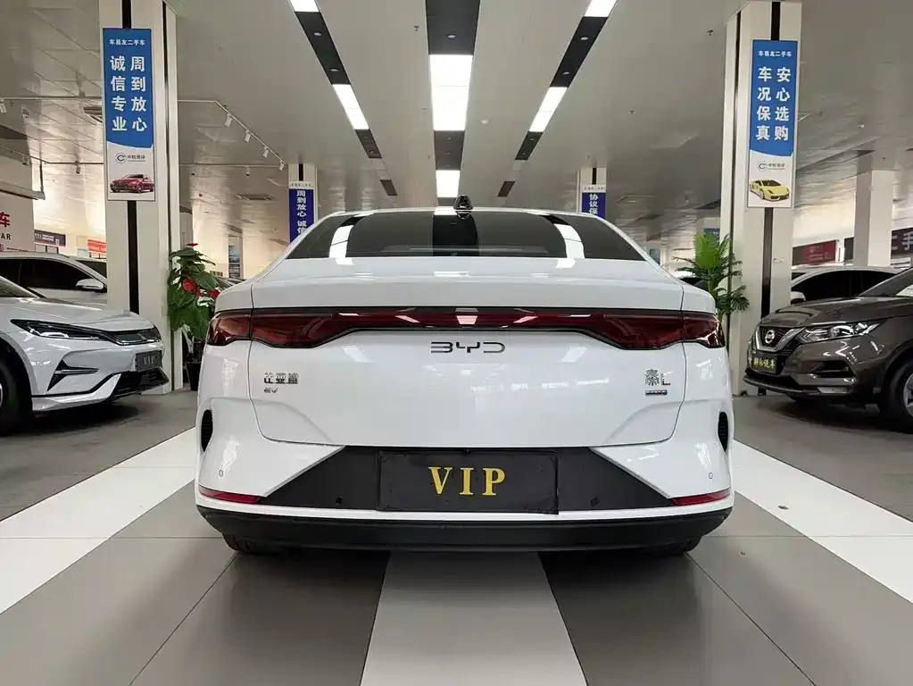 BYD Qin L 2025 из CN, фото 2