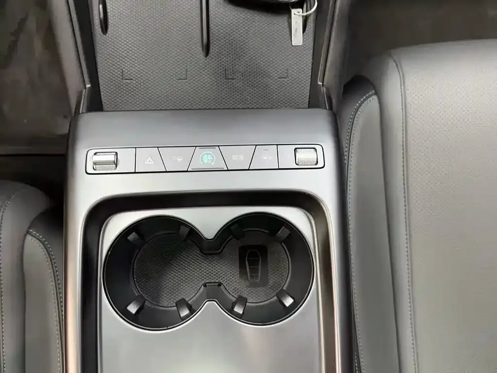 BYD Qin L 2025 из CN, фото 5