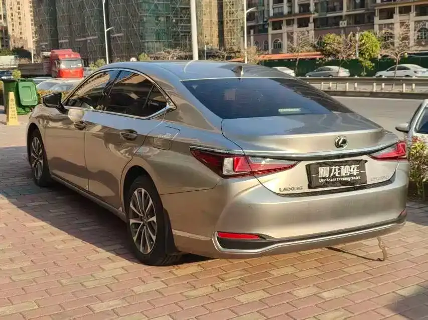 Lexus ES 2024 из CN, фото 6