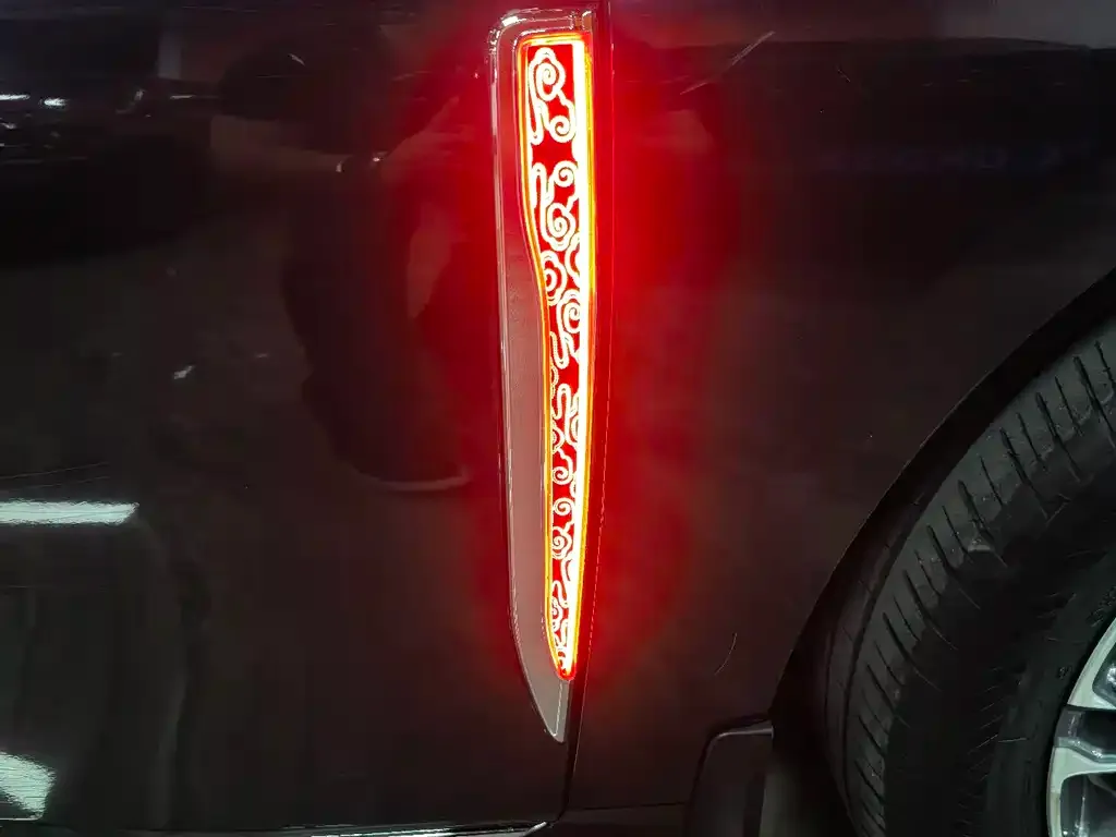 Hongqi H5 2024 из CN, фото 2