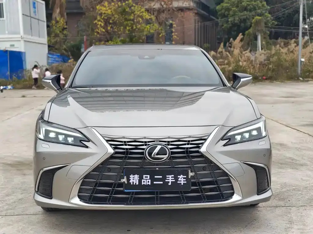 Lexus ES 2024 из CN, фото 4