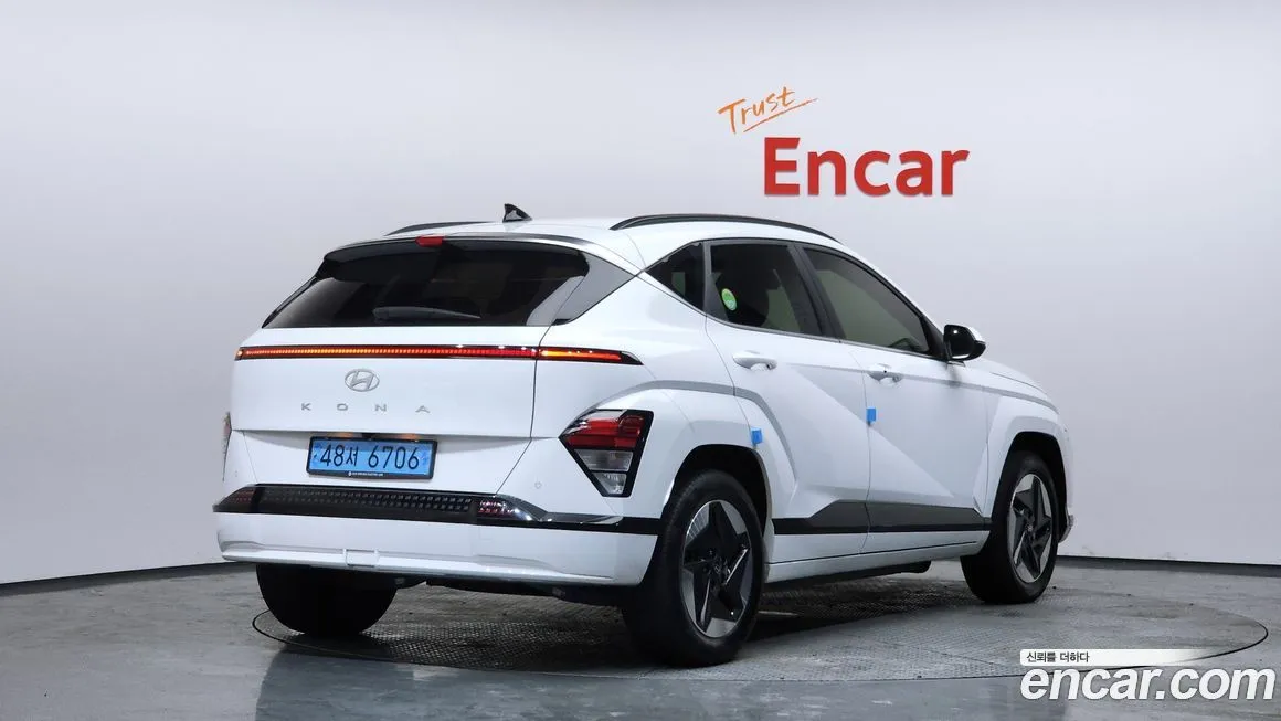 Hyundai Kona 2023 из KR, фото 2