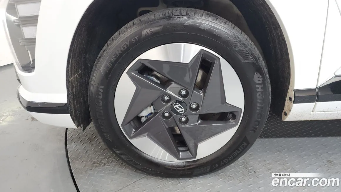 Hyundai Kona 2023 из KR, фото 7