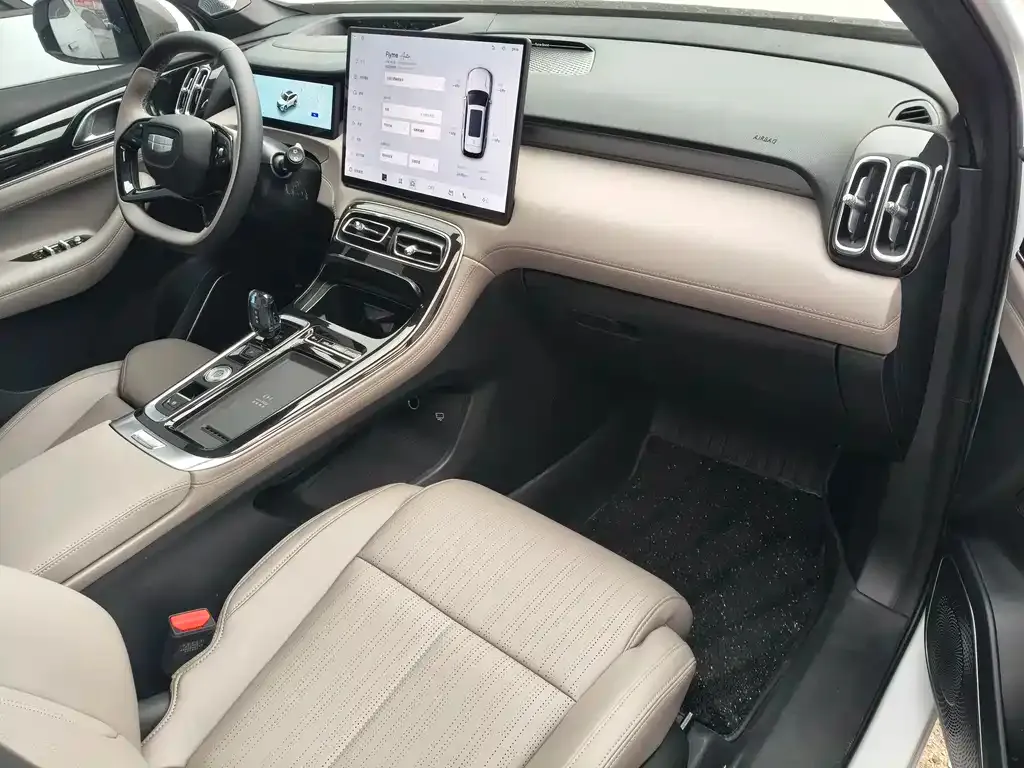 Geely Boyue L 2025 из CN, фото 4