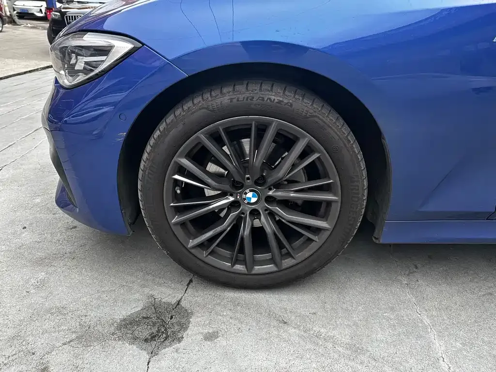 BMW 3 Series 2021 из CN, фото 6