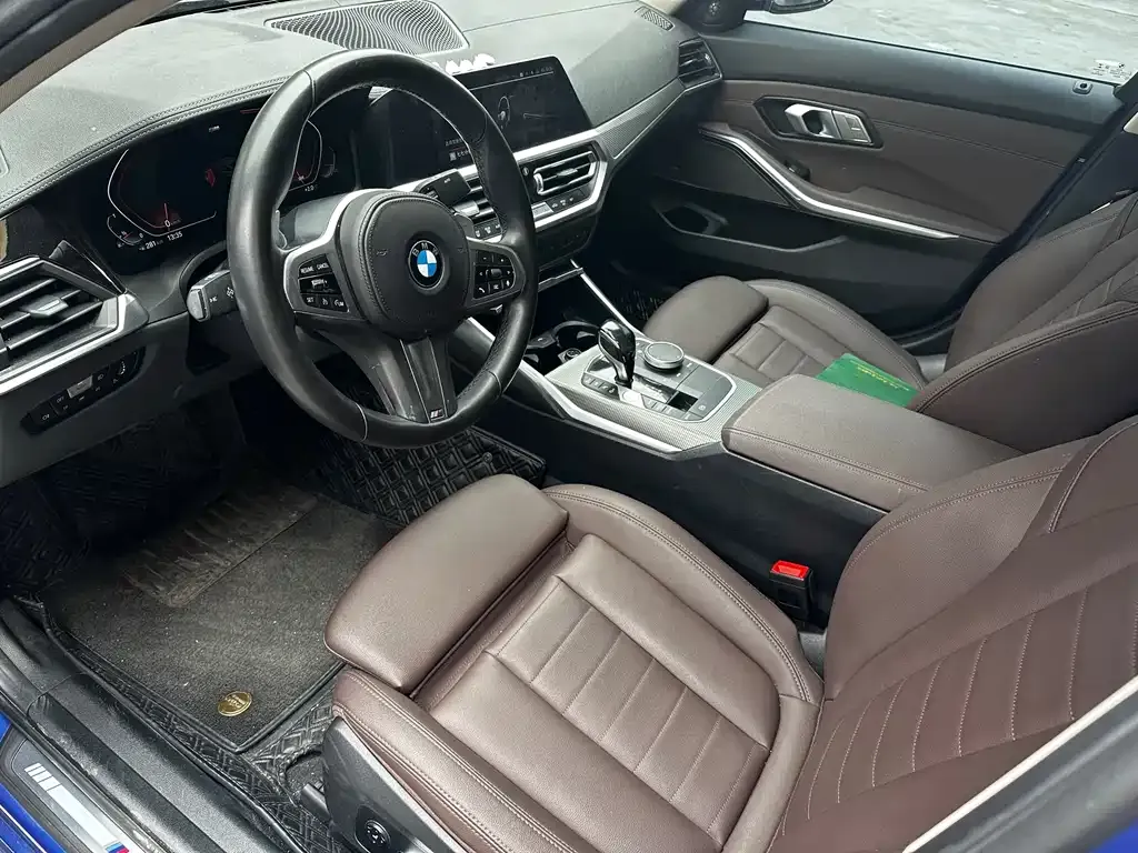 BMW 3 Series 2021 из CN, фото 3