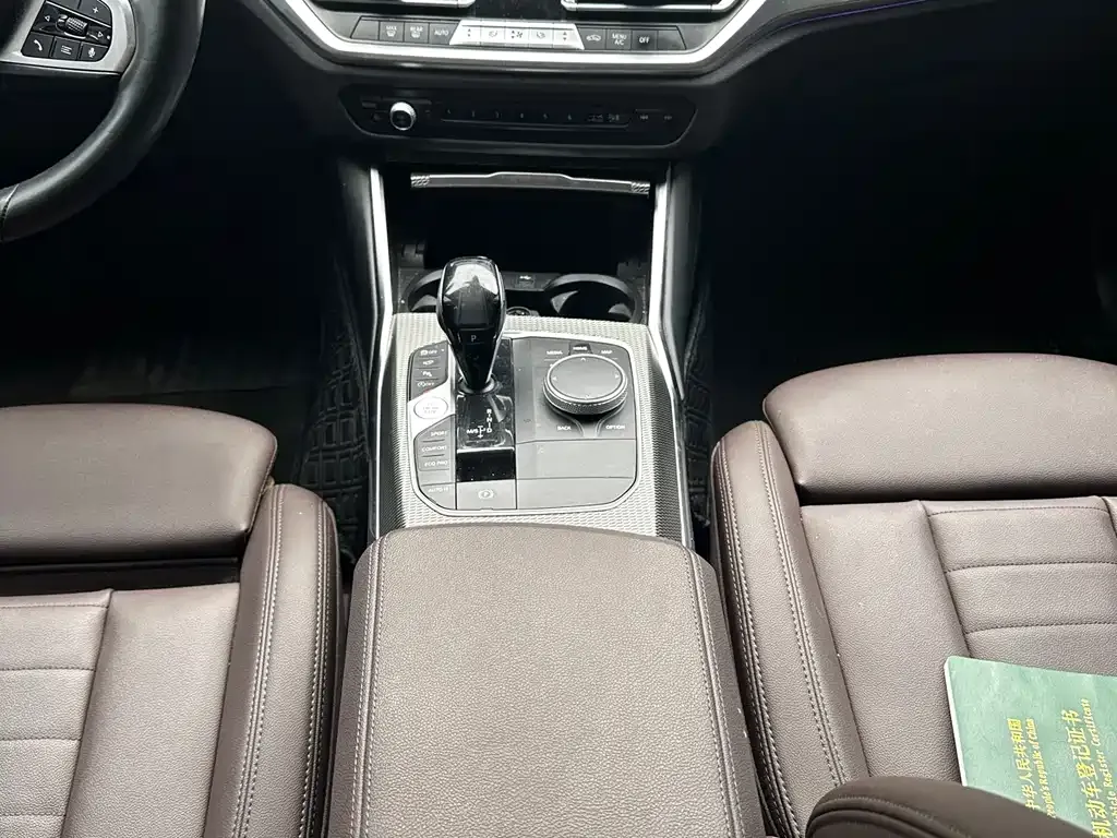BMW 3 Series 2021 из CN, фото 10