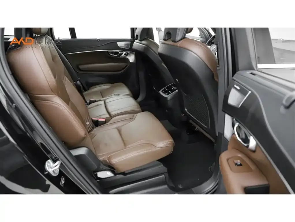 Volvo XC90 2023 из CN, фото 4