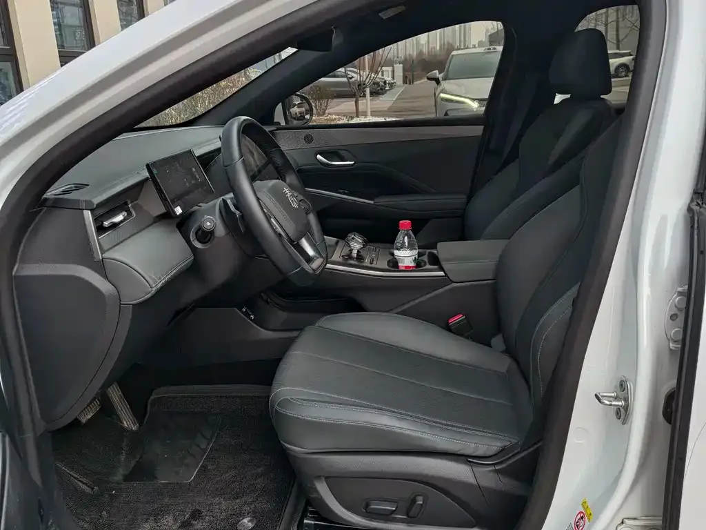 BYD Qin PLUS 2025 из CN, фото 9