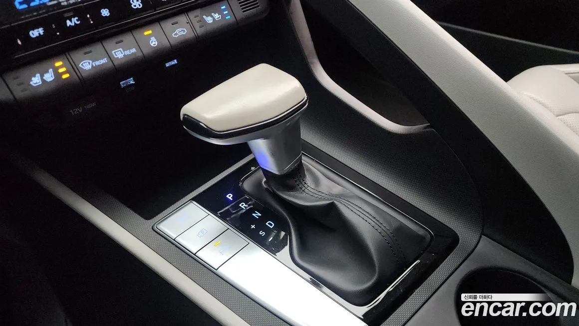 Hyundai AVANTE — фото 9