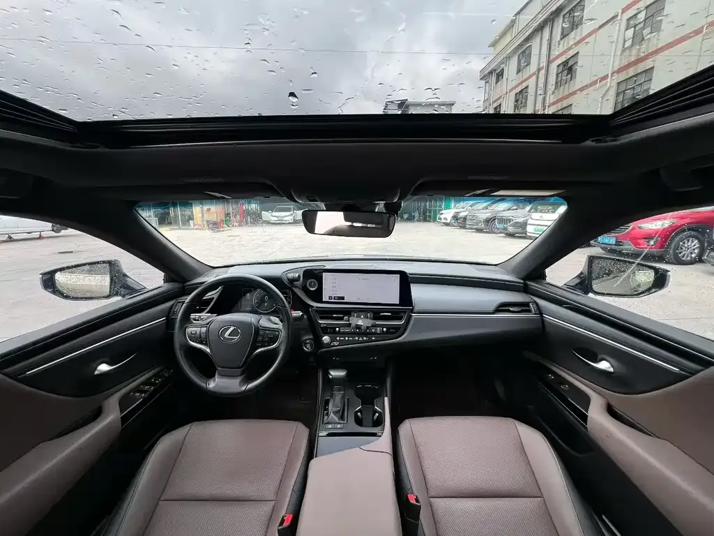 Lexus ES 2022 из CN, фото 2