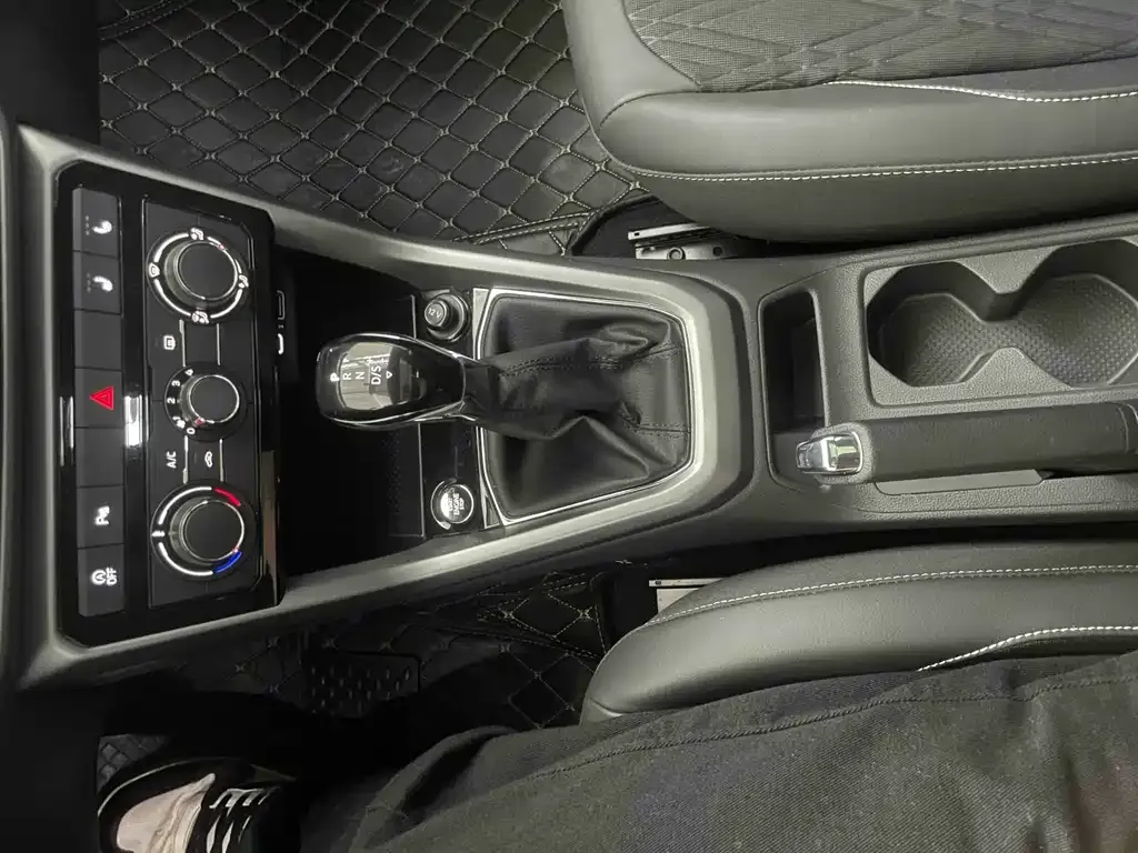 Volkswagen T-Cross 2022 из CN, фото 9