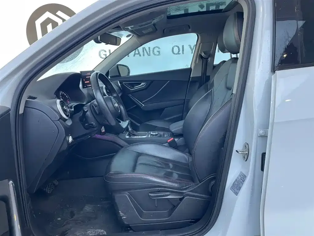 Audi Q2L 2023 из CN, фото 7