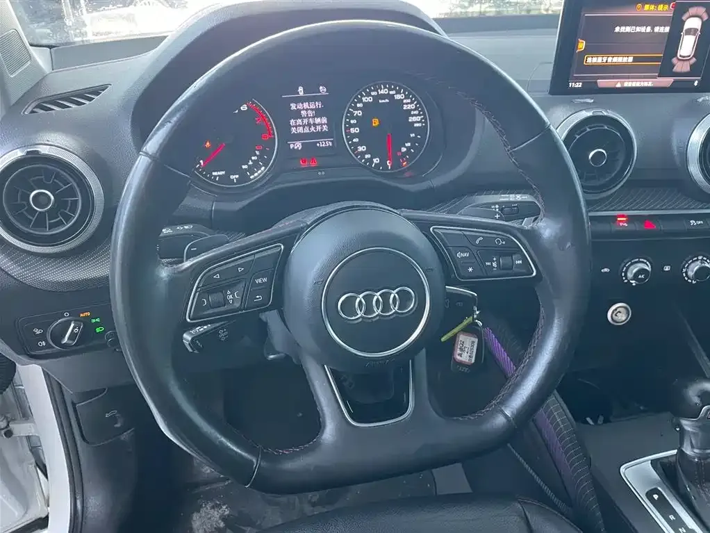 Audi Q2L 2023 из CN, фото 8