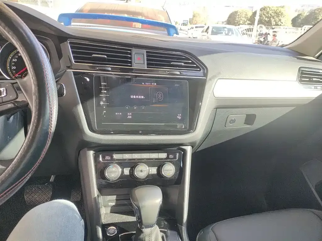 Volkswagen Tiguan L 2021 из CN, фото 2
