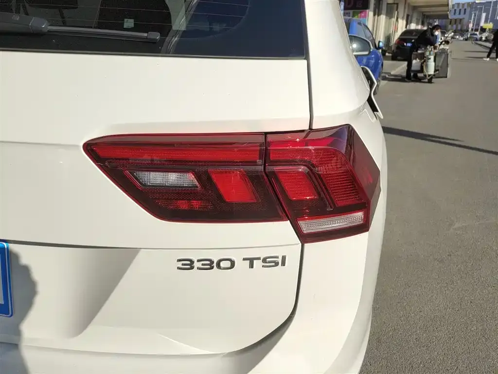 Volkswagen Tiguan L 2021 из CN, фото 9