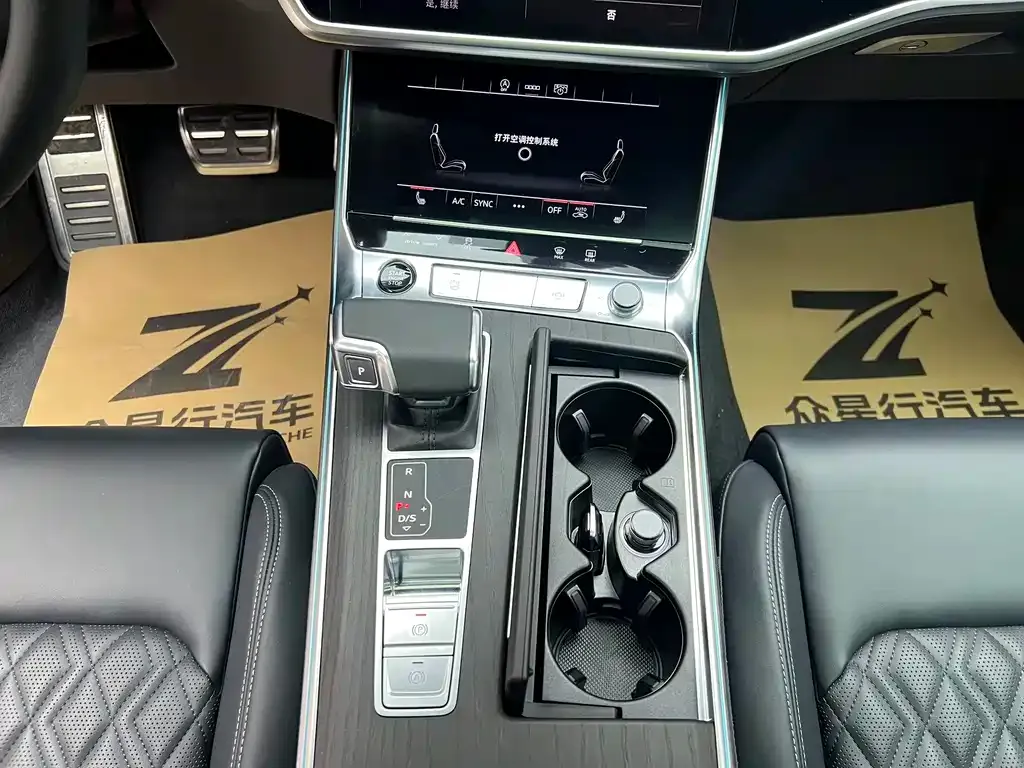 Audi A6L 2026 из CN, фото 5