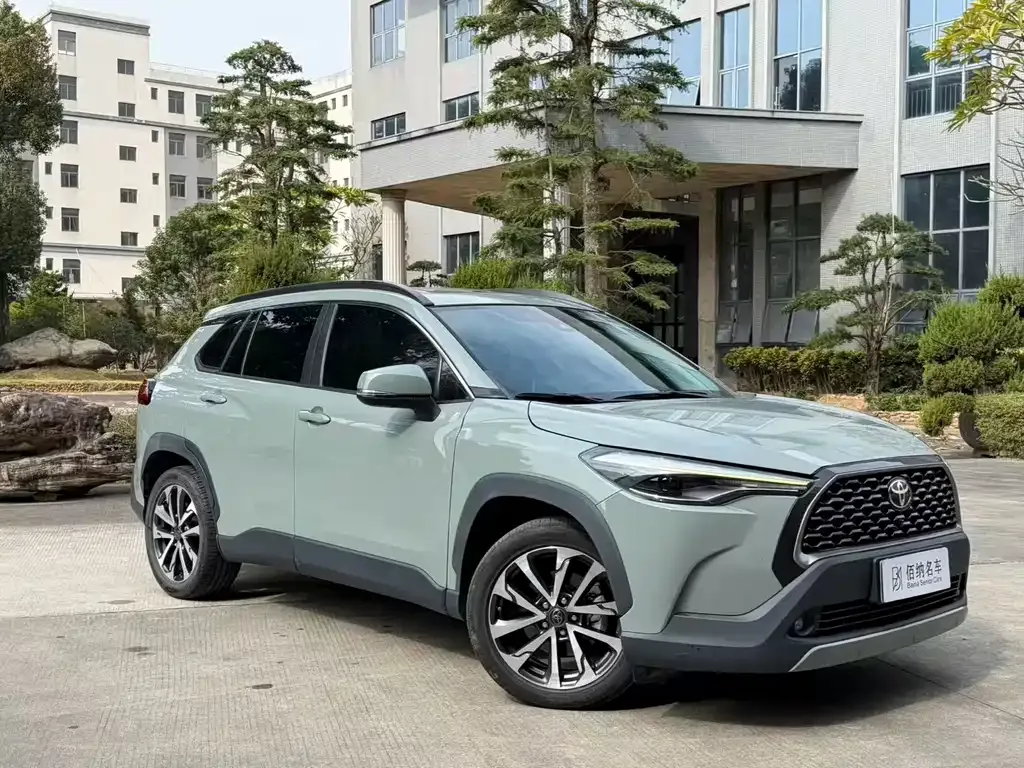 Toyota Corolla Cross 2022 из CN, фото 6