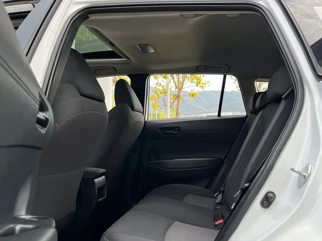 Toyota Frontlander 2022 из CN, фото 3