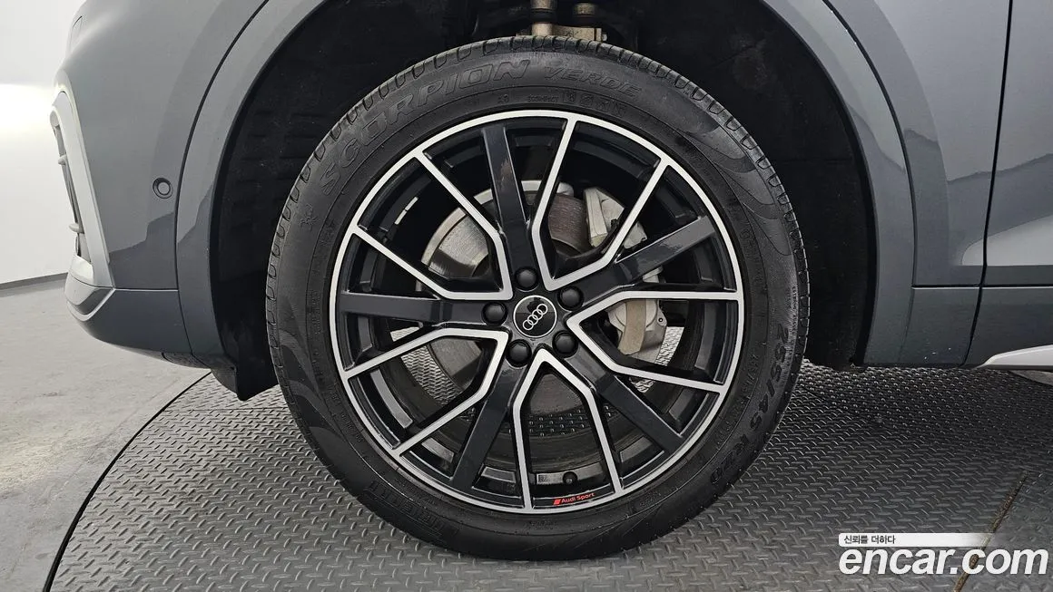 Audi Q5 2022 из KR, фото 6