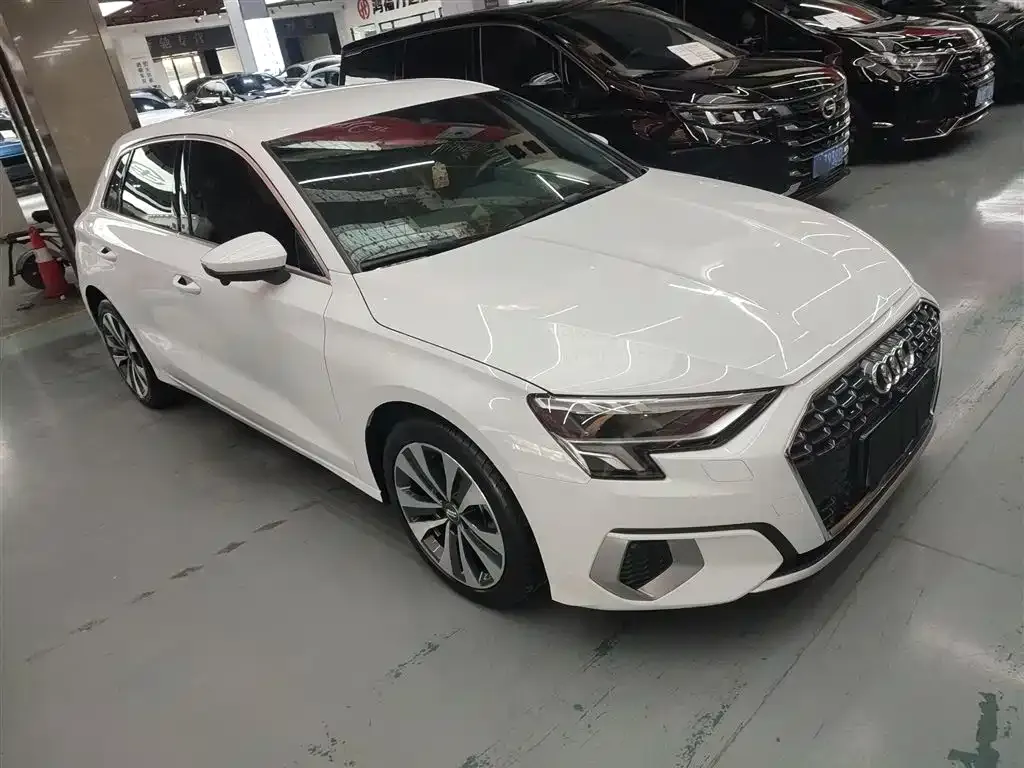 Audi A3 2022 из CN, фото 10