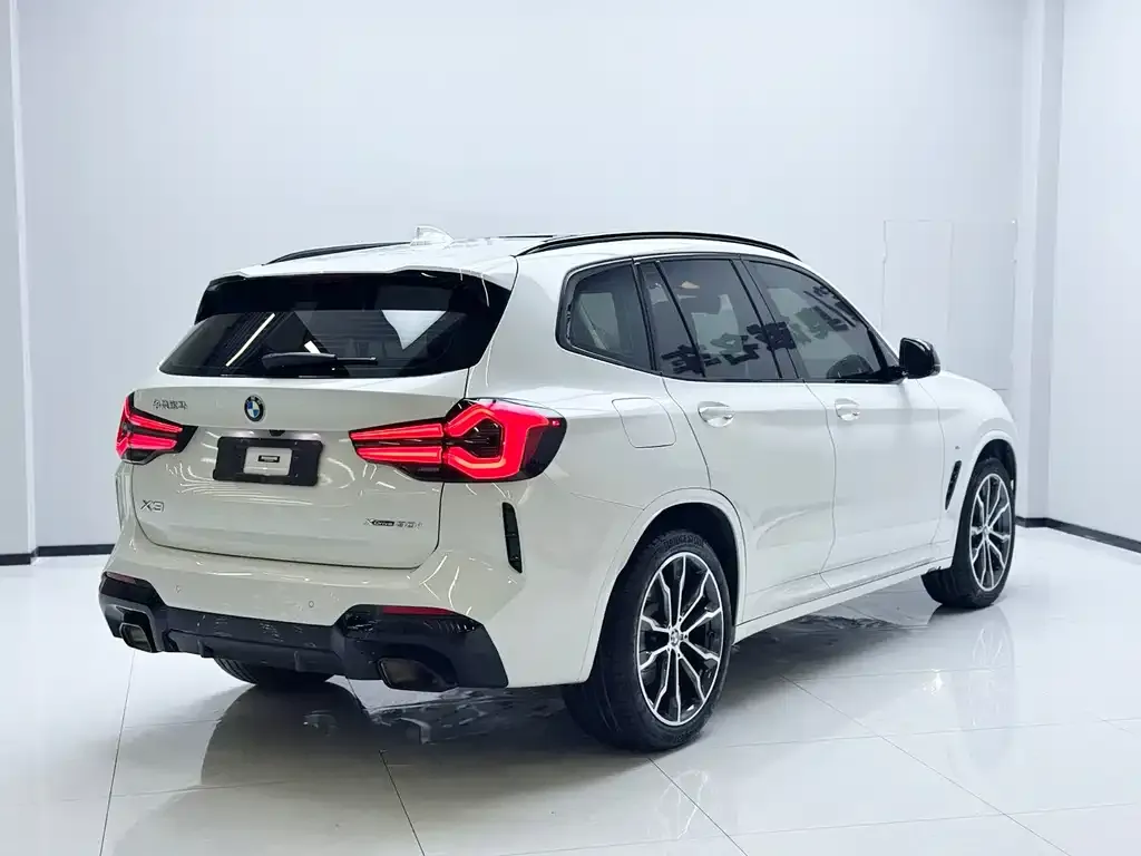 BMW X3 2022 из CN, фото 2