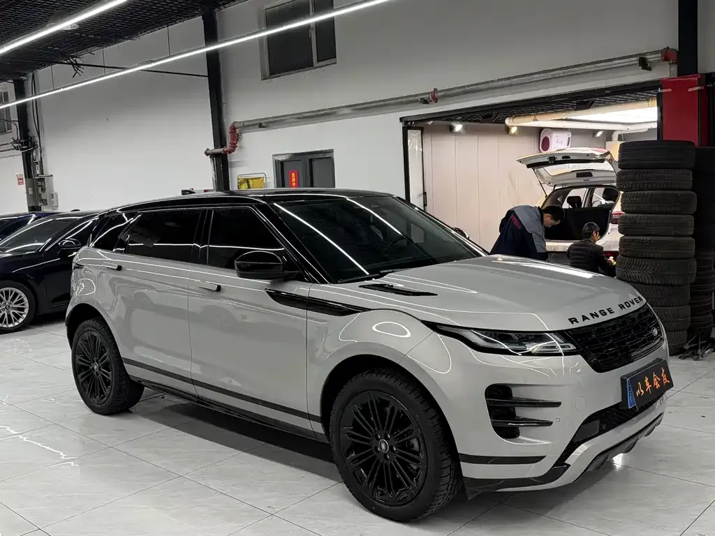 Land Rover Evoque 2025 из CN, фото 8
