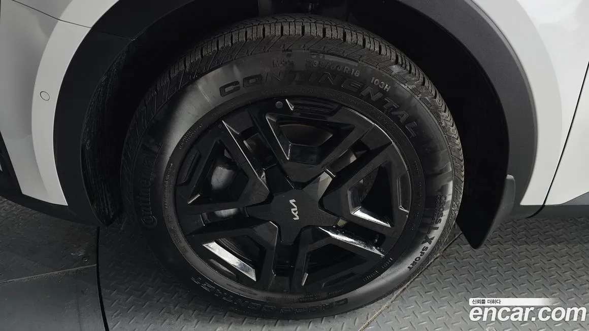 Kia Sorento — фото 8