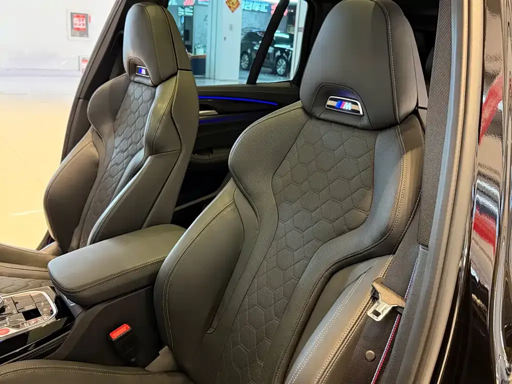 BMW X3 M 2022 из CN, фото 7