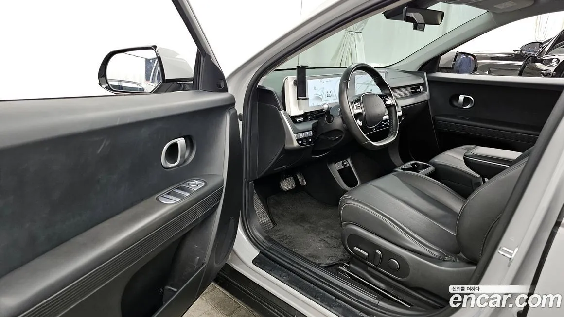 Hyundai Ioniq5 — фото 2