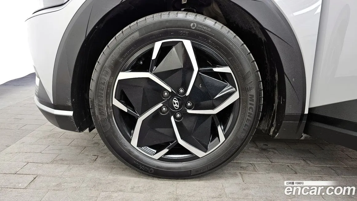 Hyundai Ioniq5 — фото 3