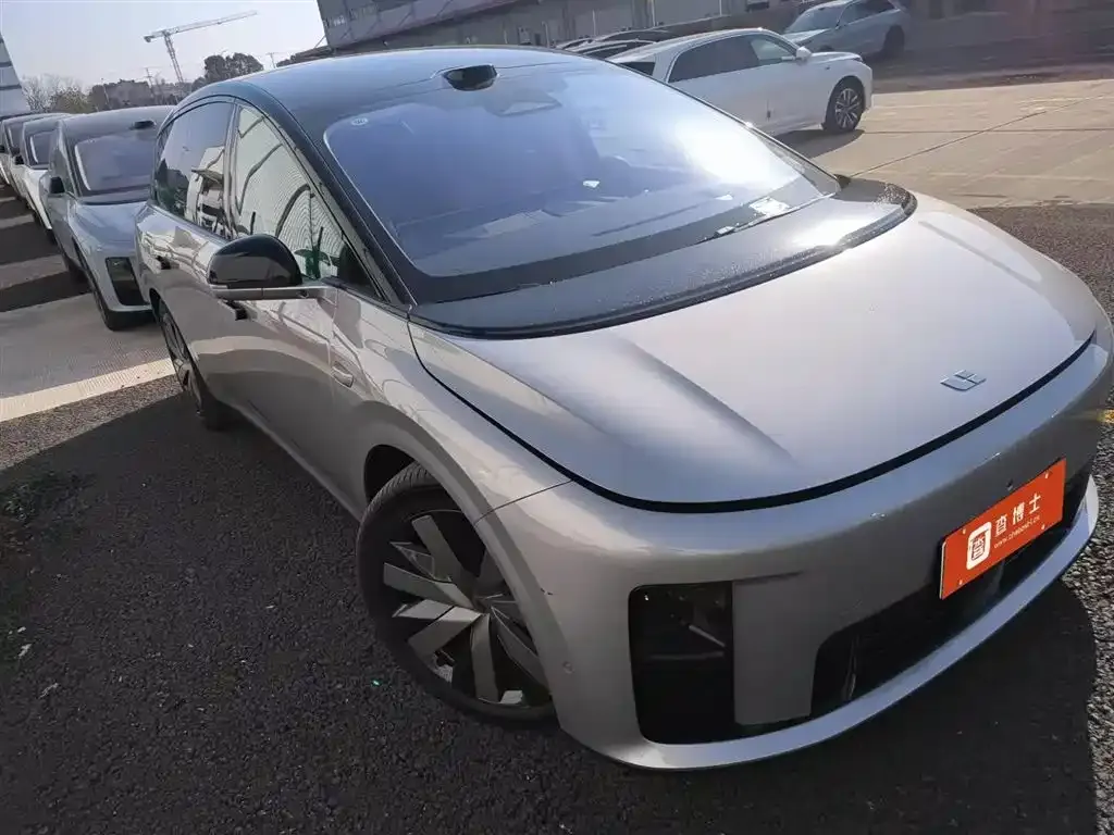 Li Auto i8 2025 из CN, фото 3
