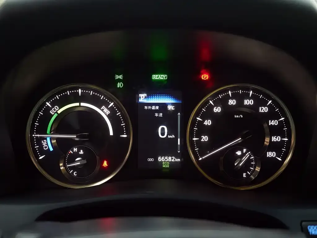 Toyota Vellfire 2021 из CN, фото 3
