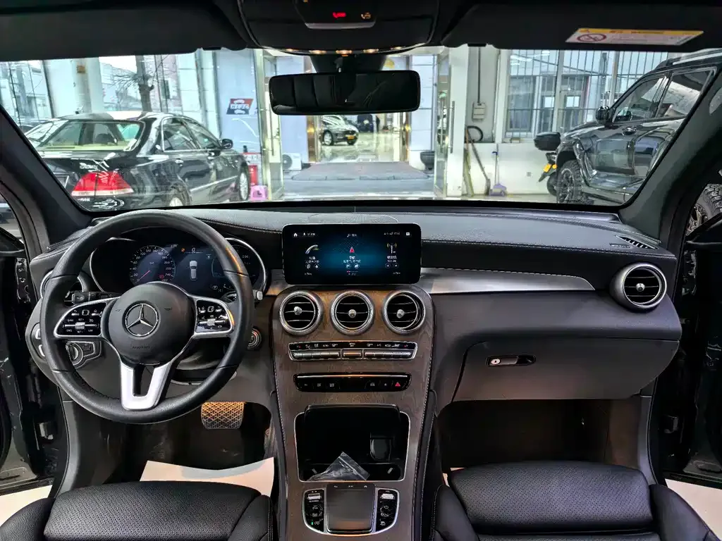 Mercedes-Benz GLC 2021 из CN, фото 7