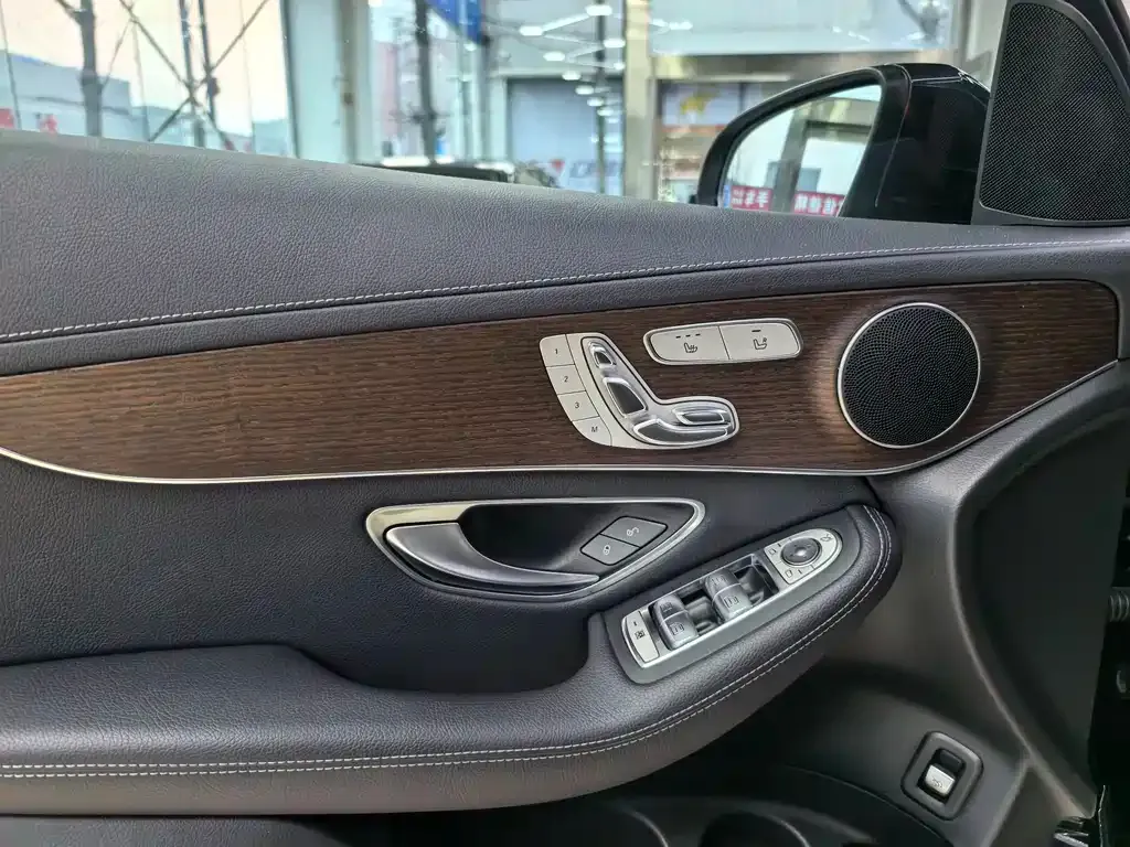 Mercedes-Benz GLC 2021 из CN, фото 10