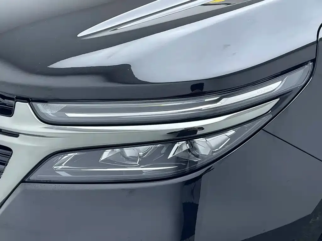 Chevrolet Equinox 2021 из CN, фото 10
