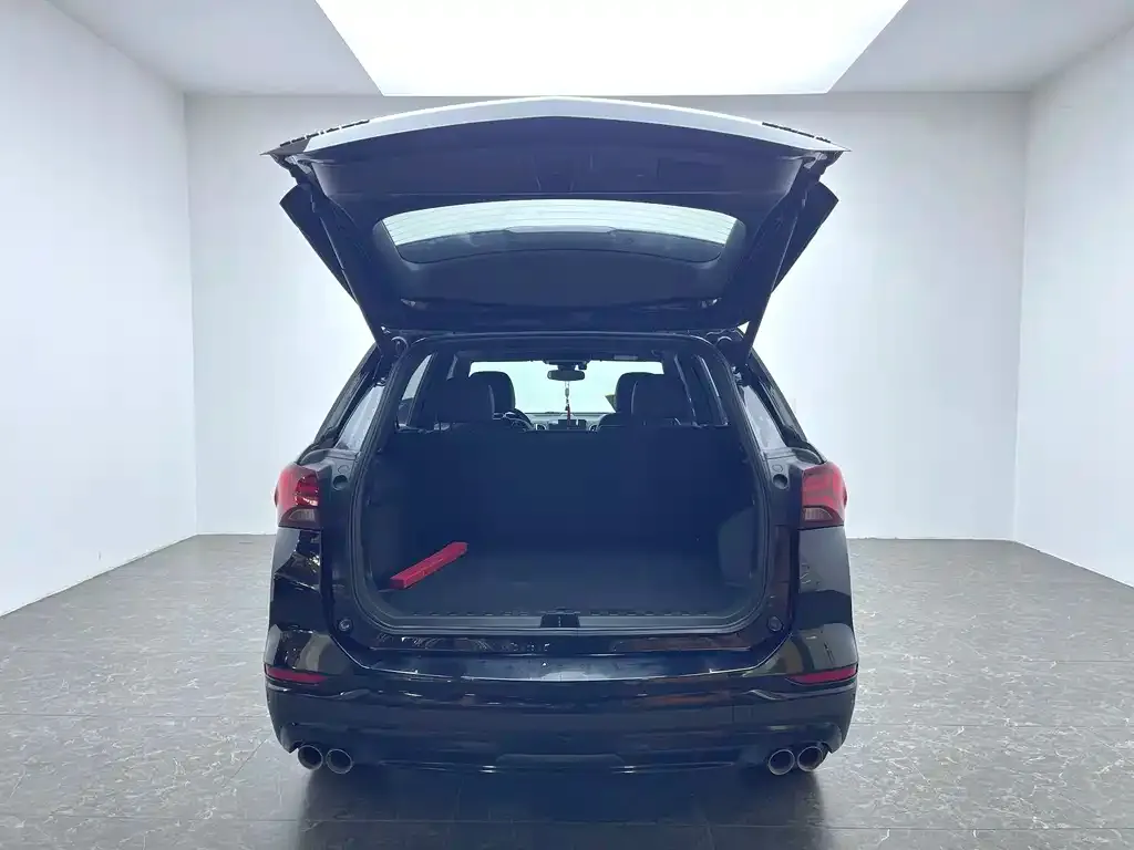 Chevrolet Equinox 2021 из CN, фото 3