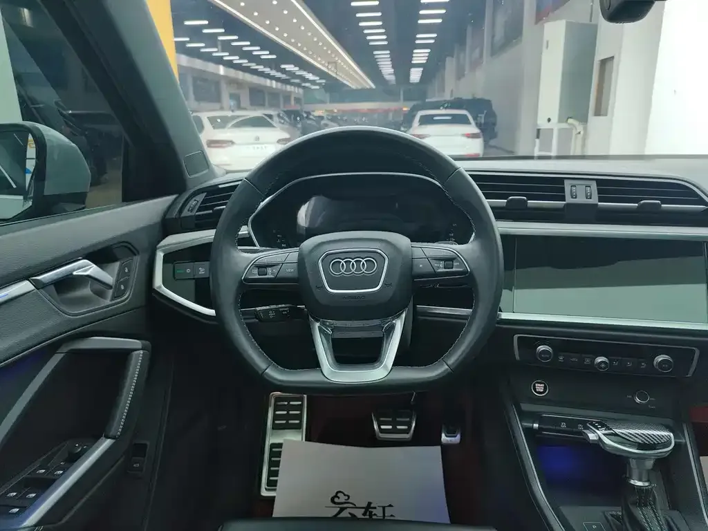 Audi Q3 2024 из CN, фото 4