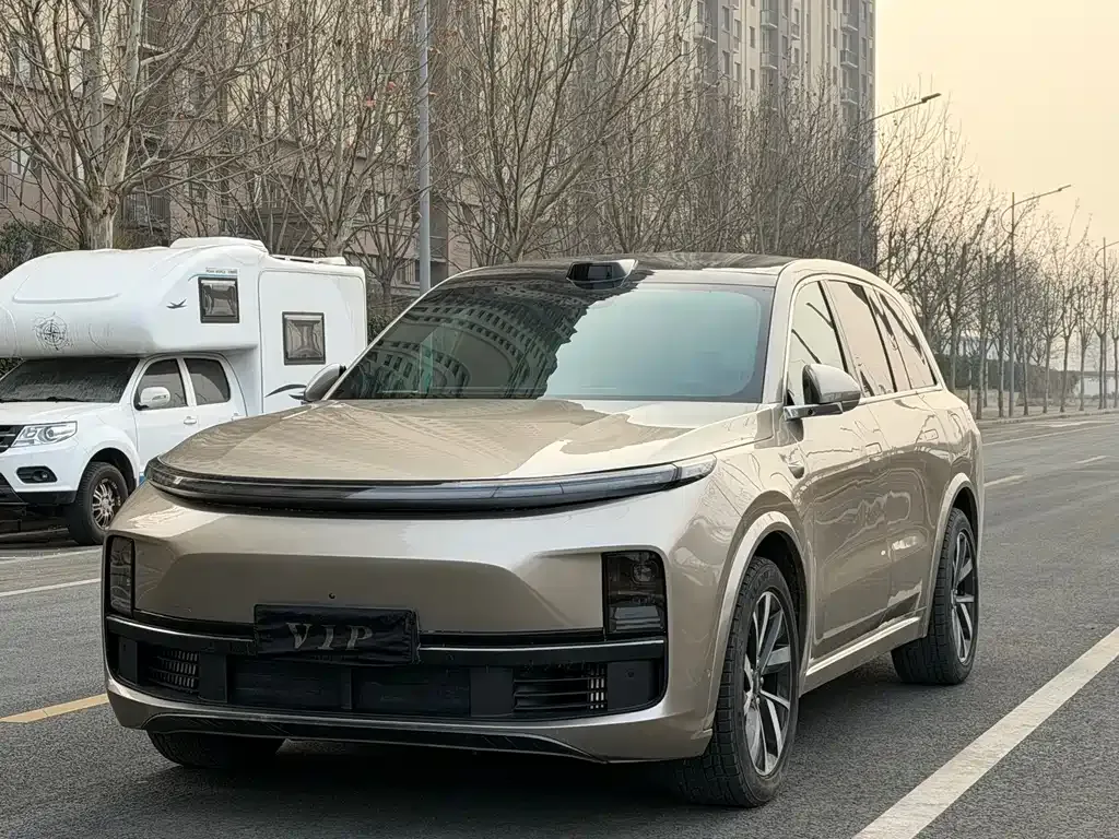 Li Auto L8 2023 из CN, фото 1