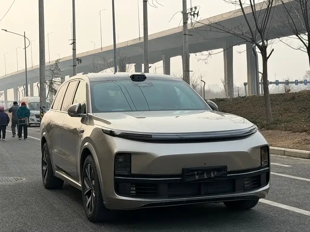 Li Auto L8 2023 из CN, фото 6