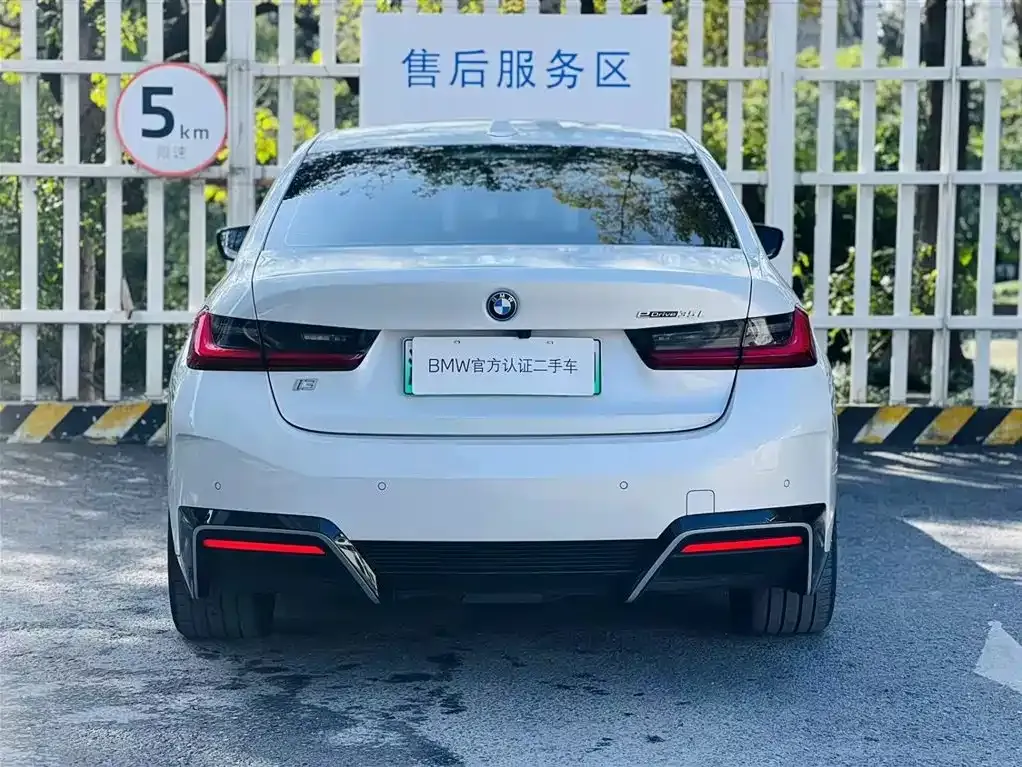 BMW i3 2022 из CN, фото 7