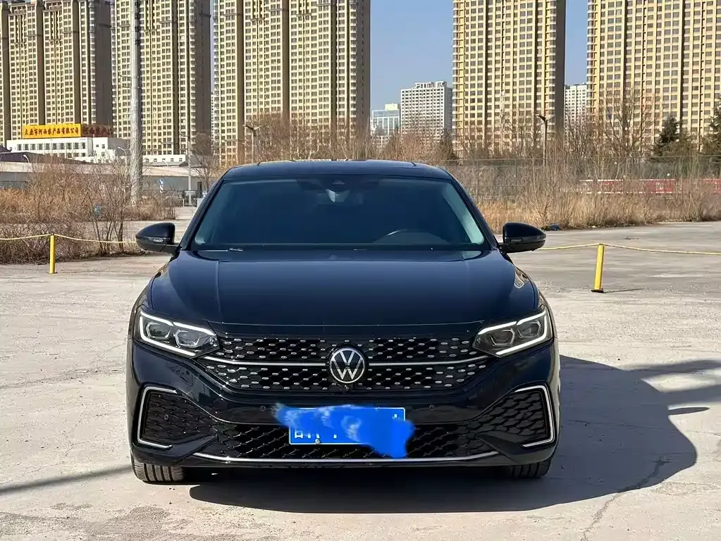 Volkswagen Passat 2023 из CN, фото 6