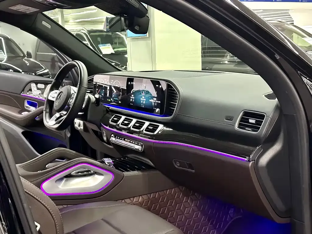 Mercedes-Benz GLS 2023 из CN, фото 8