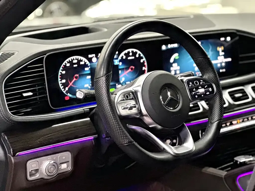 Mercedes-Benz GLS 2023 из CN, фото 3