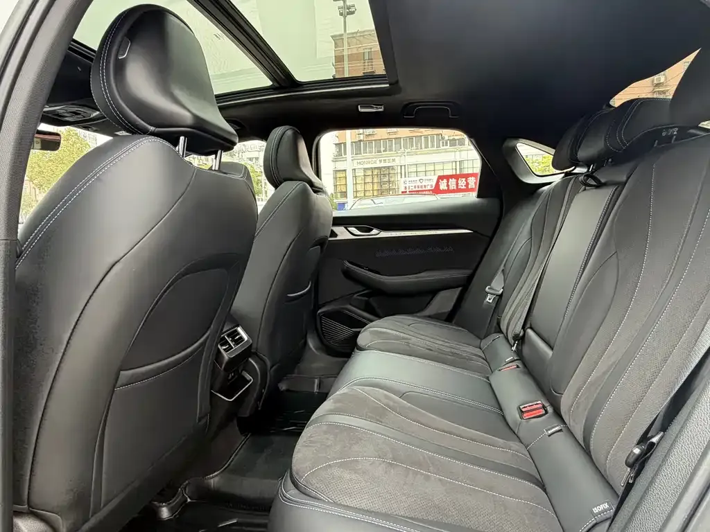 Geely Xingrui 2025 из CN, фото 8