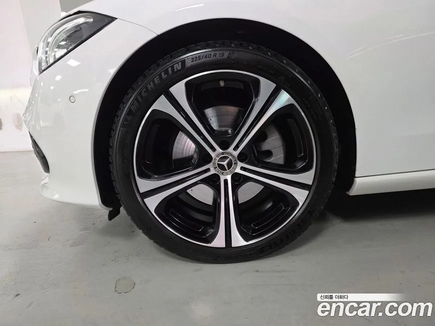 Mercedes-Benz C-Class 2023 из KR, фото 8